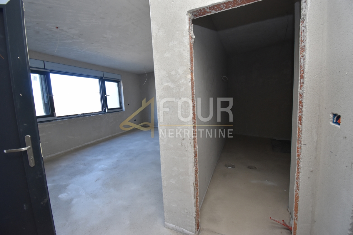 Otok Krk, Vrbnik, 52,60 m2, 1s+db, balkon