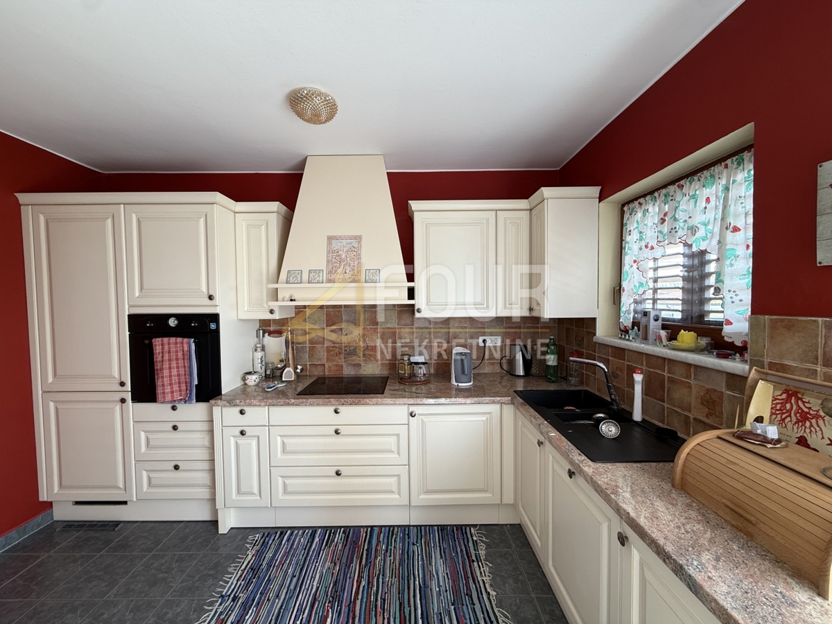 Istra, Galižana, samostojna hiša, 421,51m2