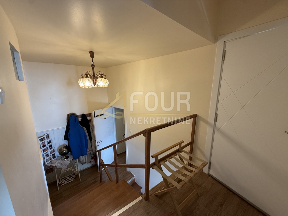 Hreljin, samostojna hiša, P+1, 266m2