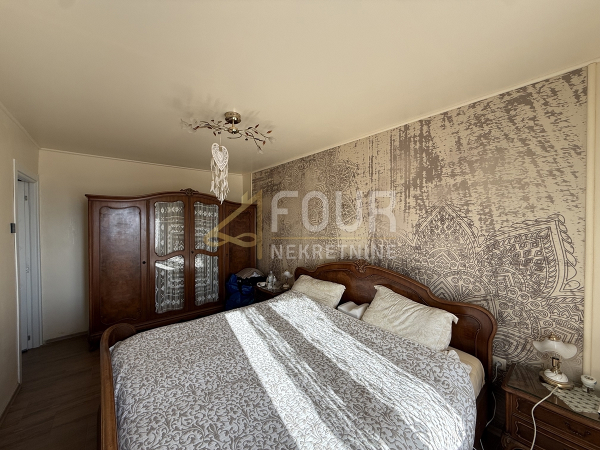 Hreljin, samostojna hiša, P+1, 266m2