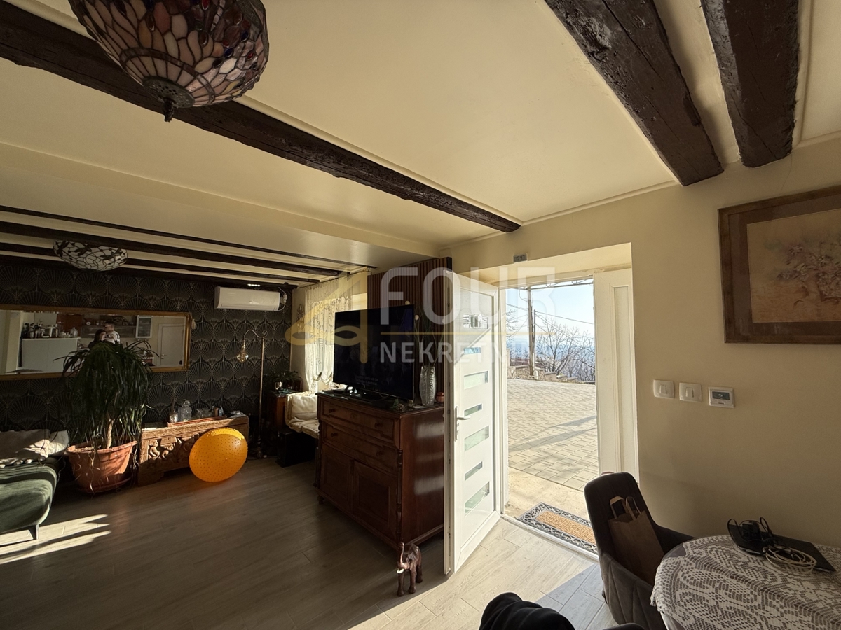 Hreljin, samostojna hiša, P+1, 266m2