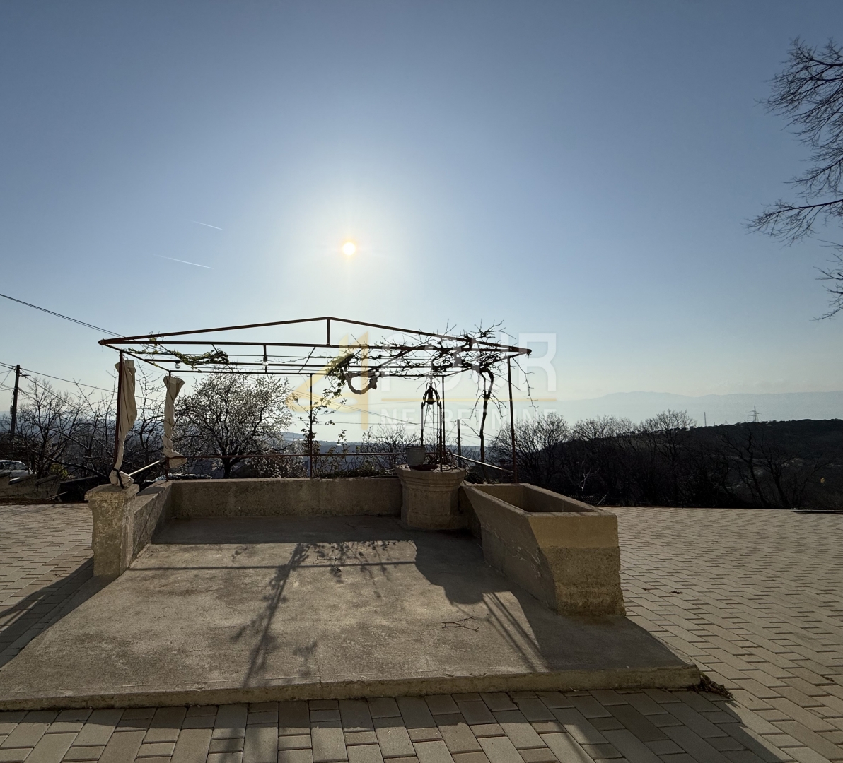 Hreljin, samostojna hiša, P+1, 266m2