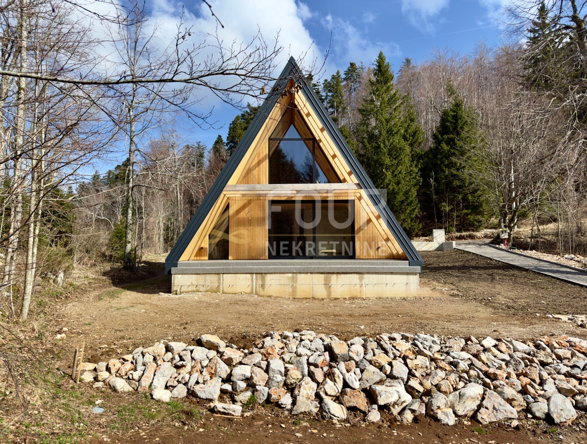 Sodobno zatočišče v srcu Gorskega kotarja