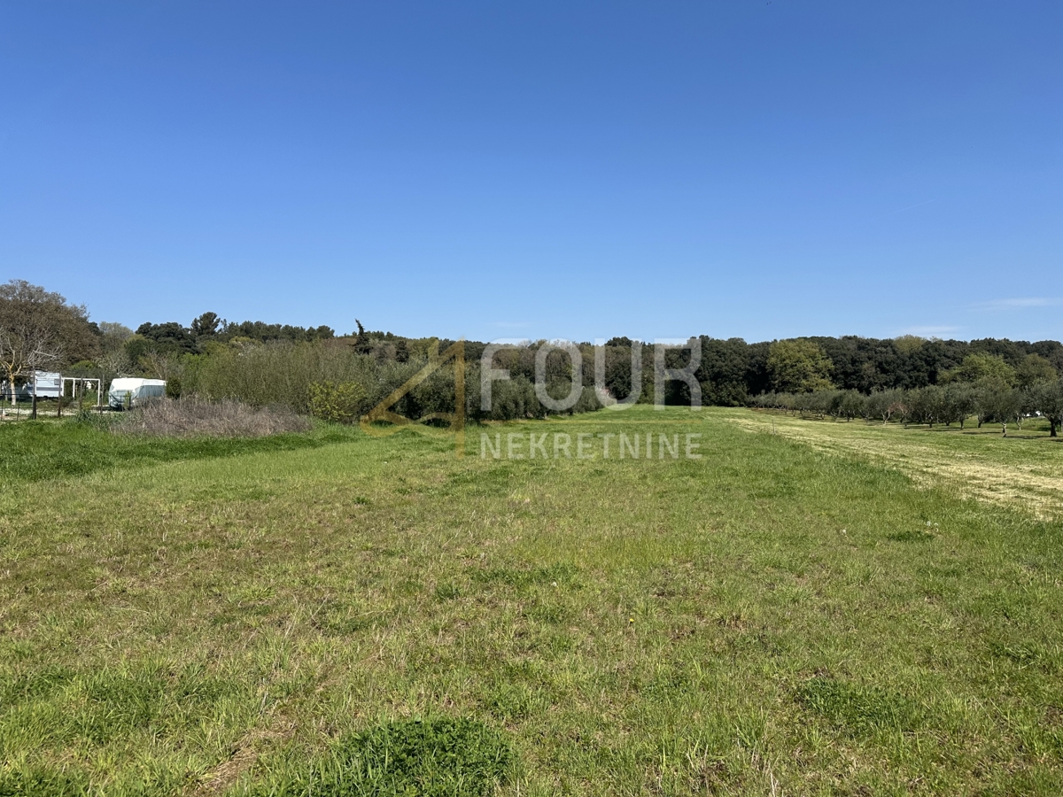 Zemljišče Pomer, Medulin, 2.819m2