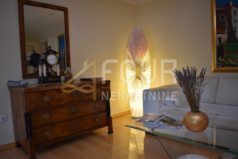 Stanovanje Opatija - Centar, Opatija, 123m2