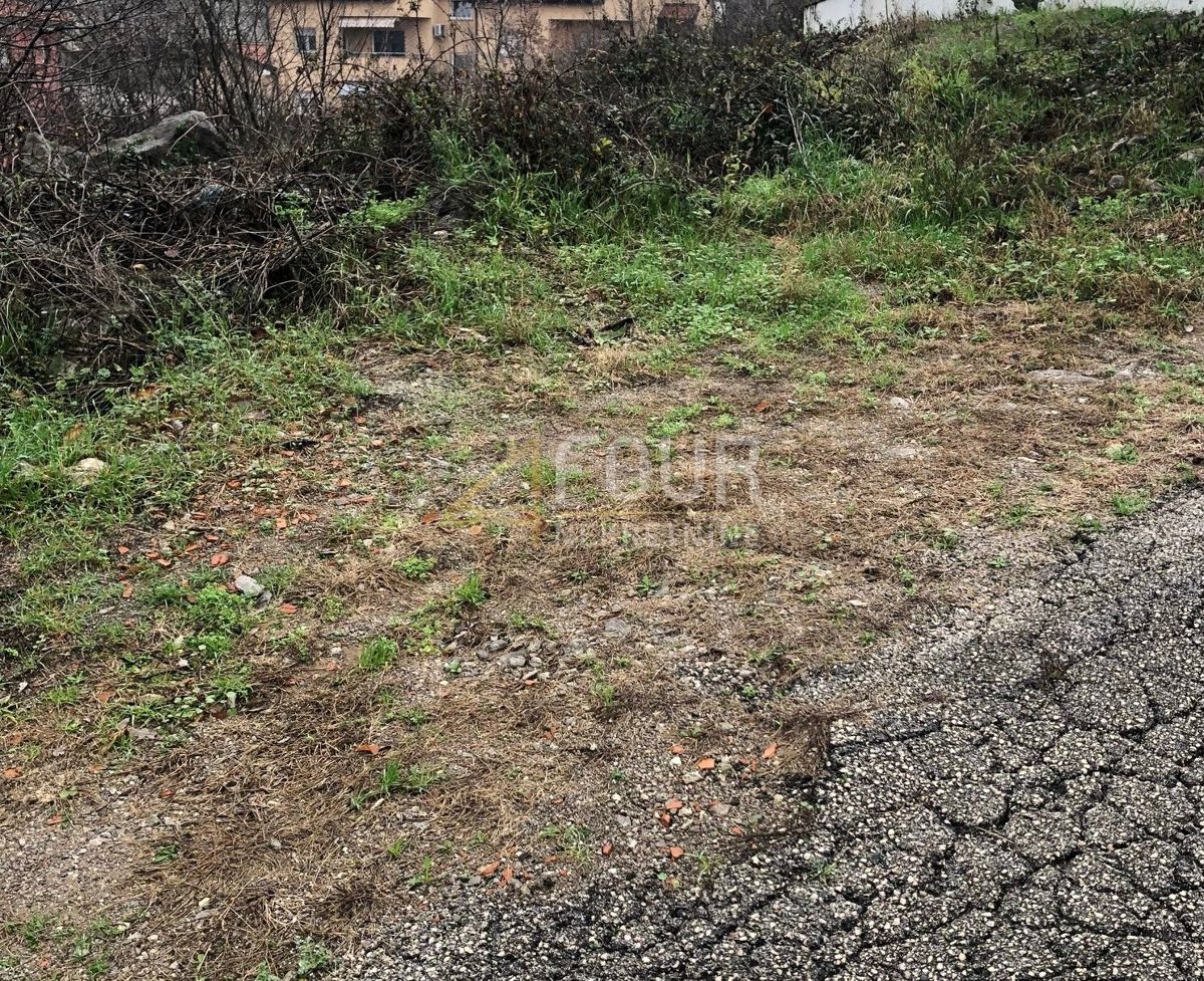 Zemljišče Zamet, Rijeka, 1.040m2