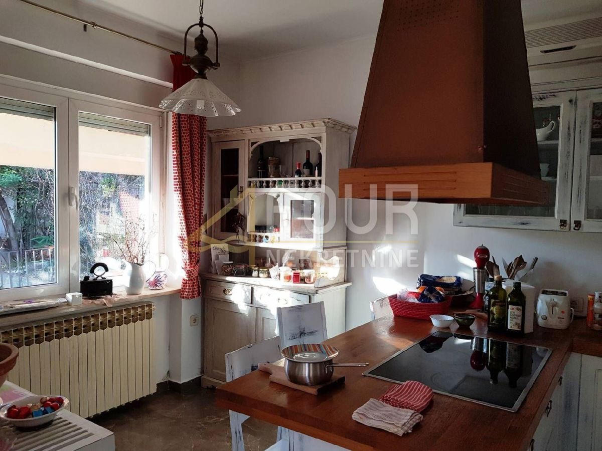 Hiša Volosko, Opatija, 230m2