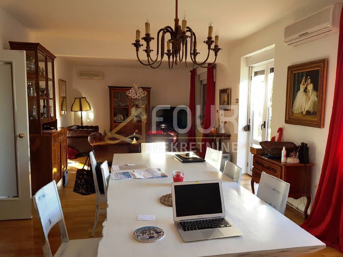 Hiša Volosko, Opatija, 230m2