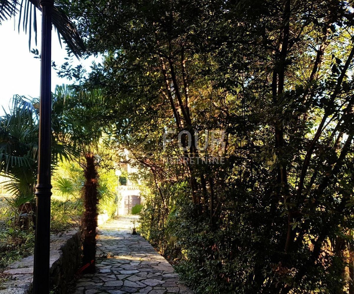 Hiša Volosko, Opatija, 230m2