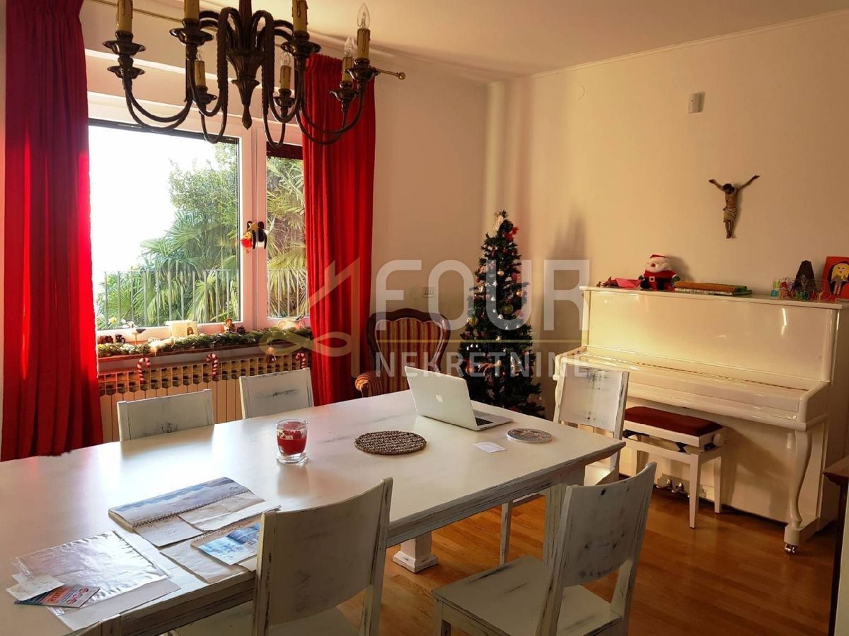 Hiša Volosko, Opatija, 230m2
