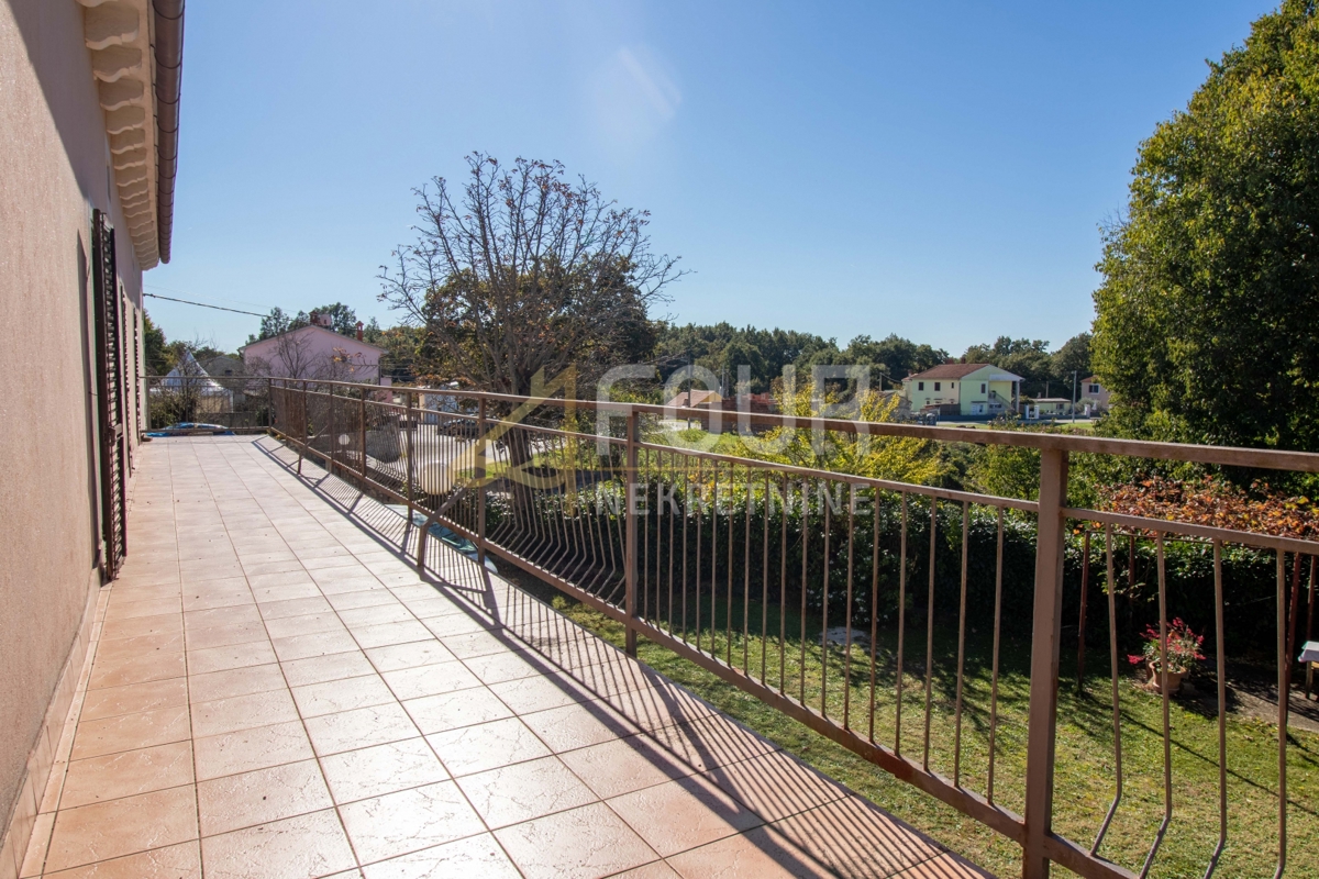 Hiša Svetvinčenat, 344m2