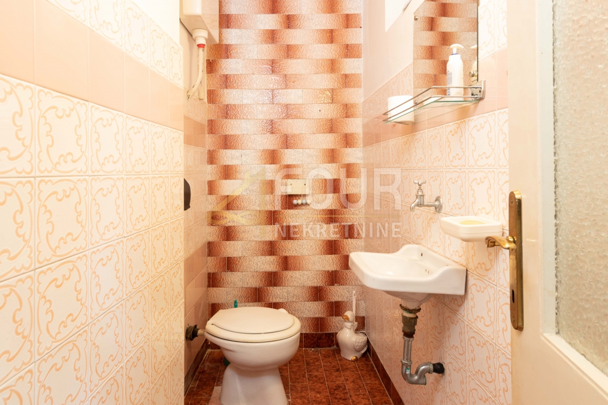 Hiša Svetvinčenat, 344m2