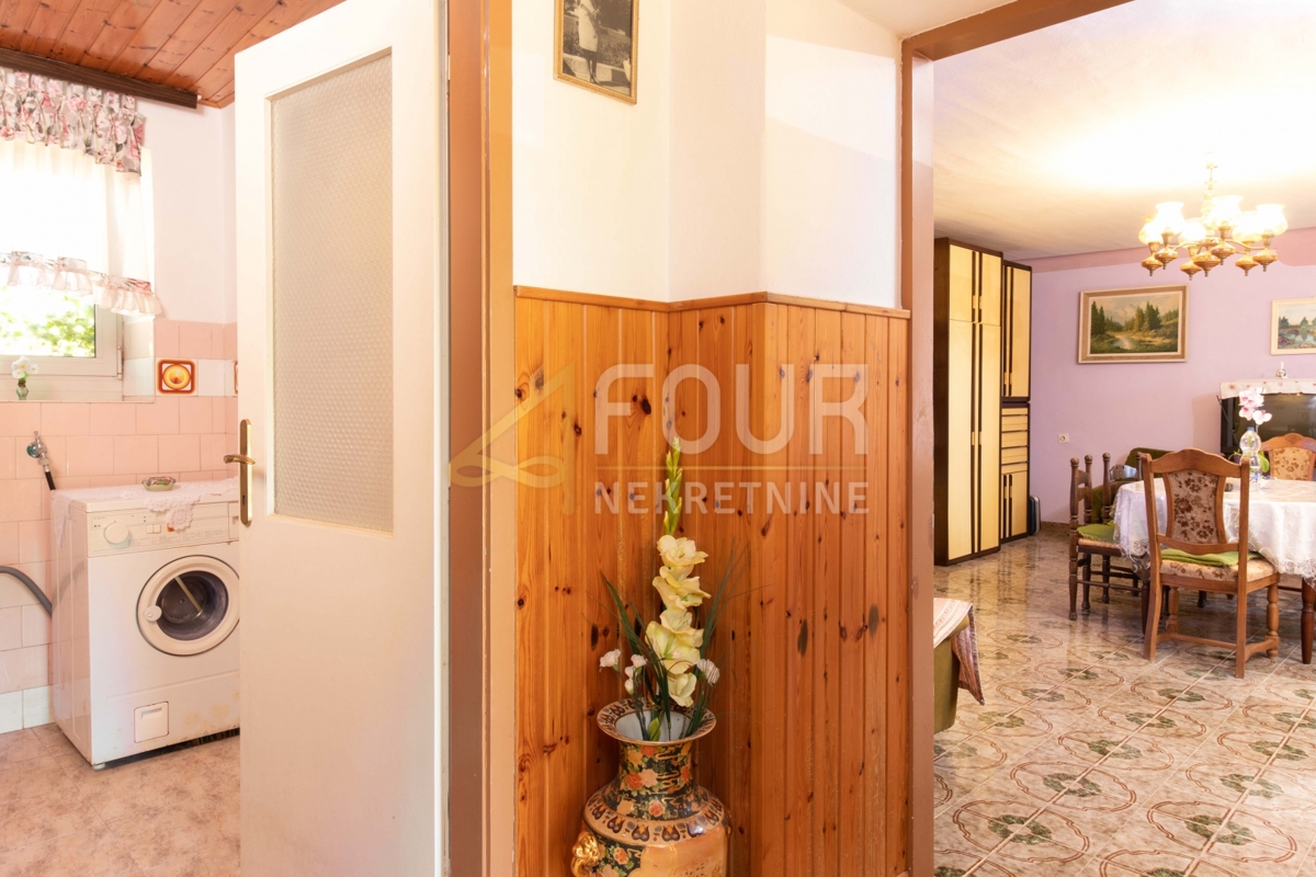 Hiša Svetvinčenat, 344m2