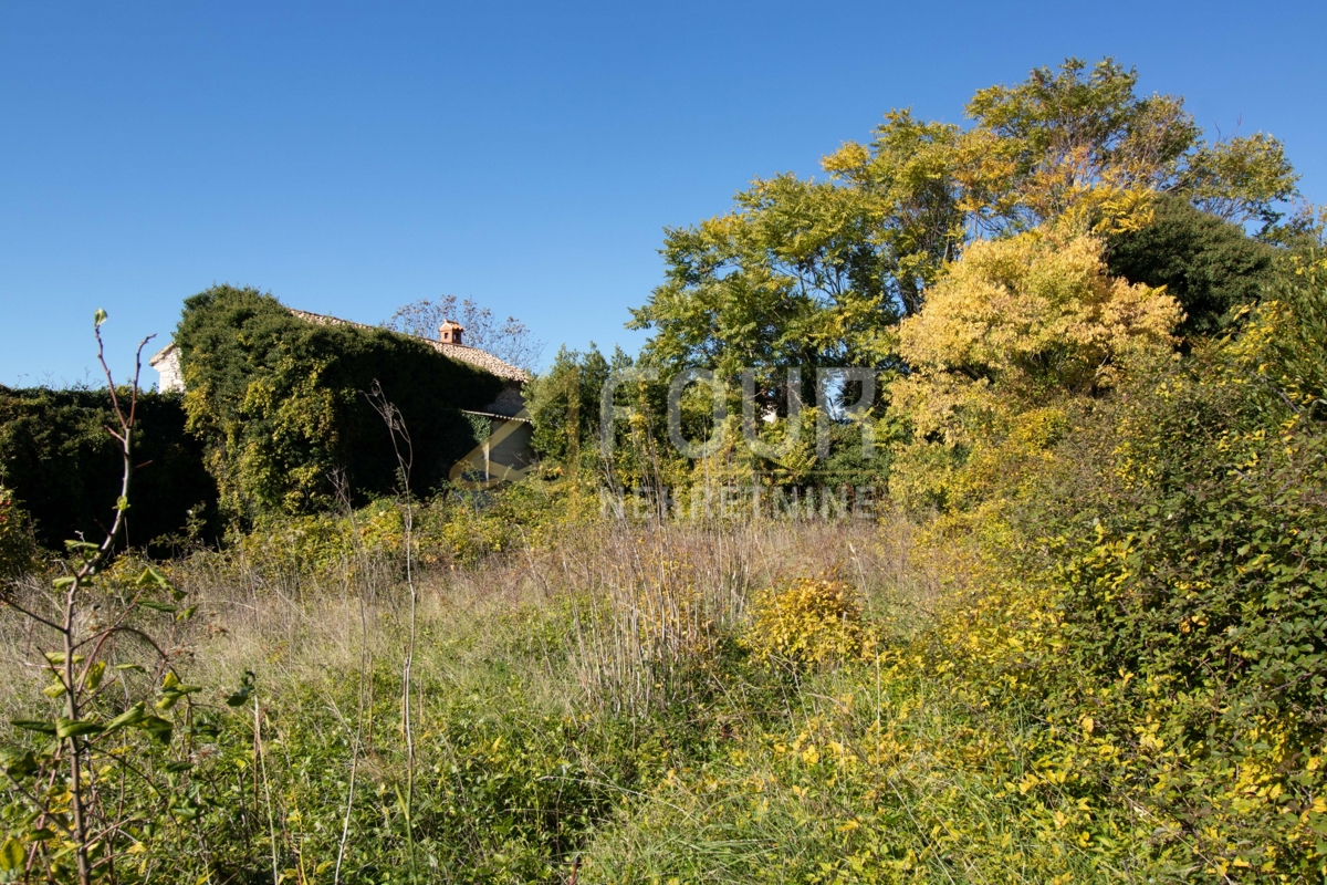 Hiša Svetvinčenat, 344m2