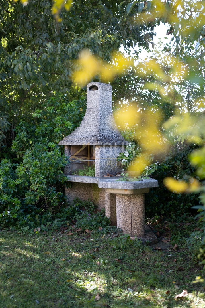 Hiša Svetvinčenat, 344m2