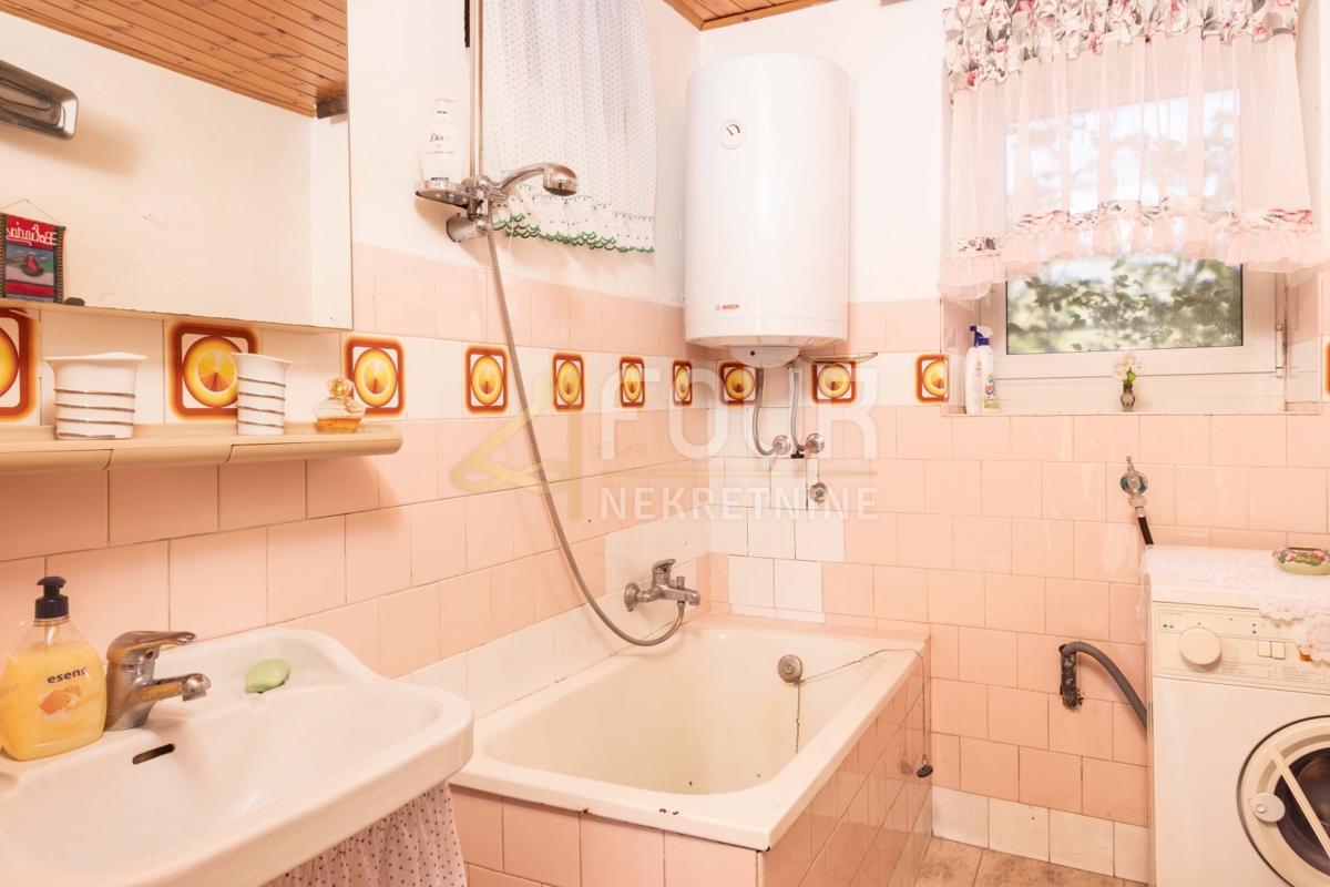 Hiša Svetvinčenat, 344m2