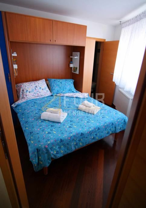 Stanovanje Centar, Pula, 74,30m2