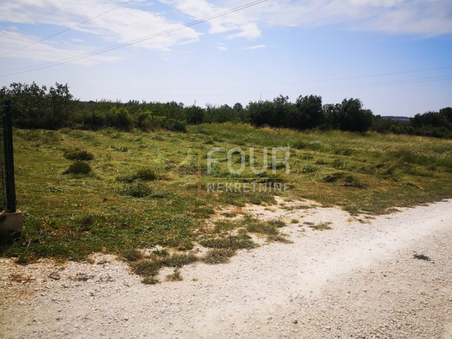 Zemljišče Fažana, 500m2