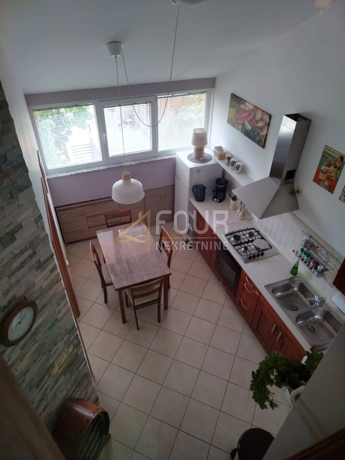 Stanovanje Centar, Pula, 69,90m2