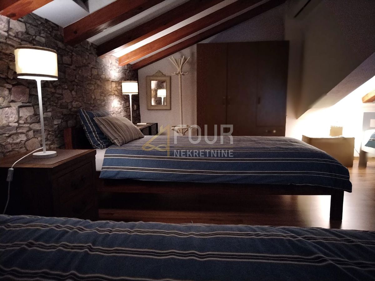 Stanovanje Centar, Pula, 69,90m2