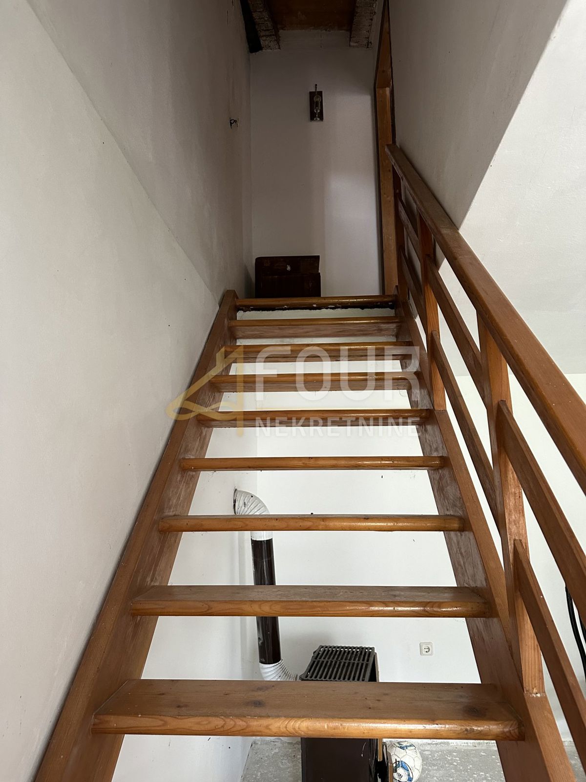 Hiša Zvoneća, Matulji, 122m2