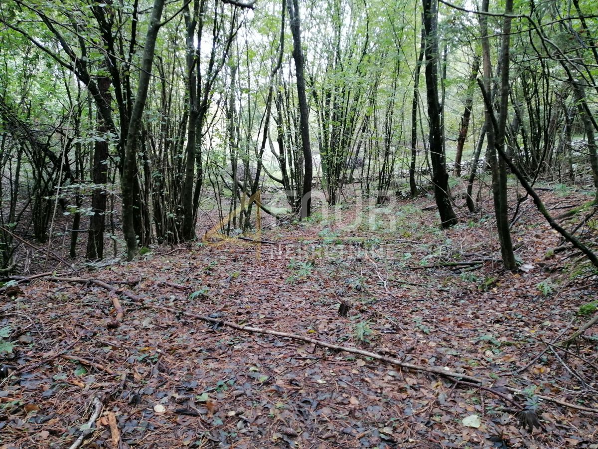 Zemljišče Klana, 3.690m2