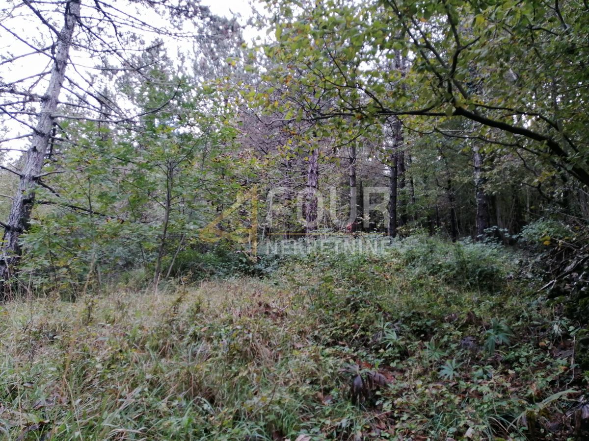 Zemljišče Klana, 3.690m2
