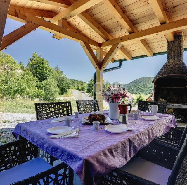 Hiša Mrkopalj, 150m2