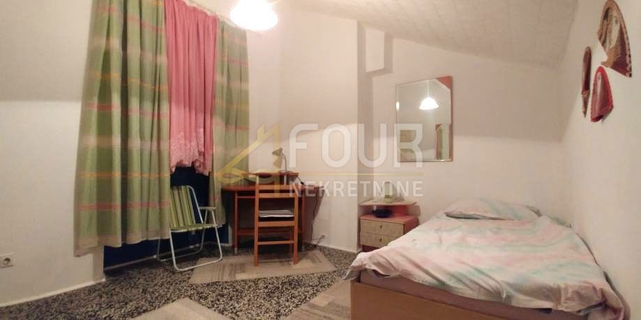 Stanovanje Centar, Pula, 95,63m2