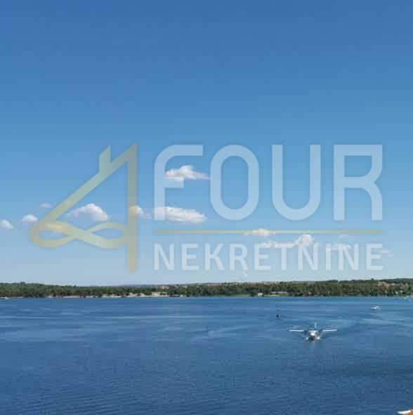 Stanovanje Centar, Pula, 95,63m2
