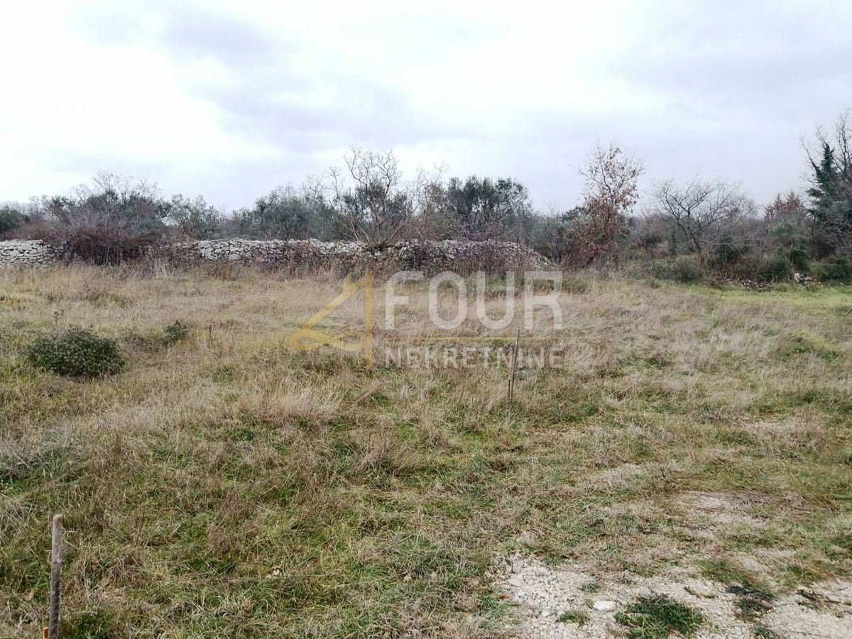 Zemljišče Galižana, Vodnjan, 571m2