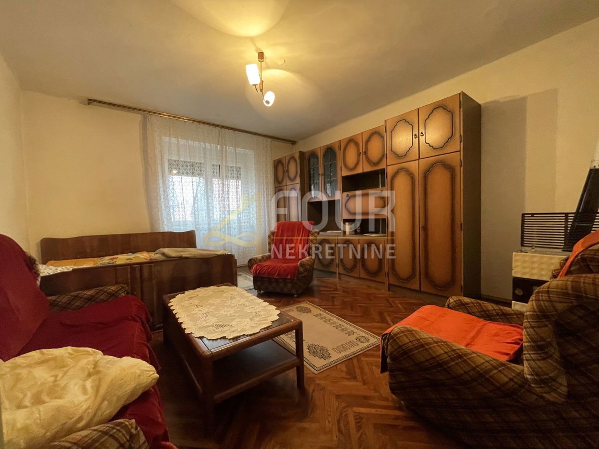 Hiša Delnice, 180m2