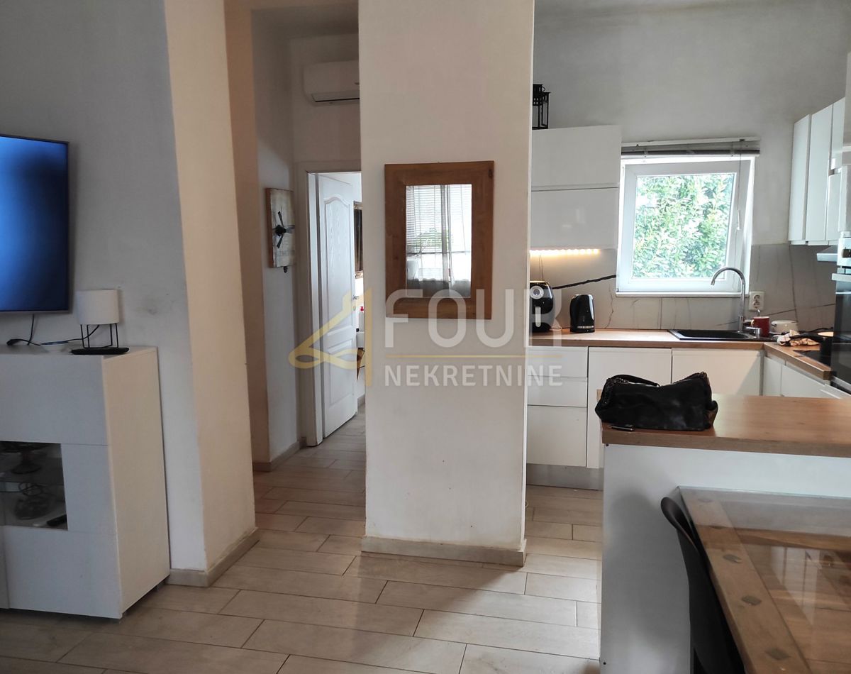 Stanovanje Ika, Opatija - Okolica, 89,10m2