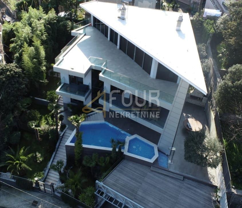 Hiša Opatija - Centar, Opatija, 756m2