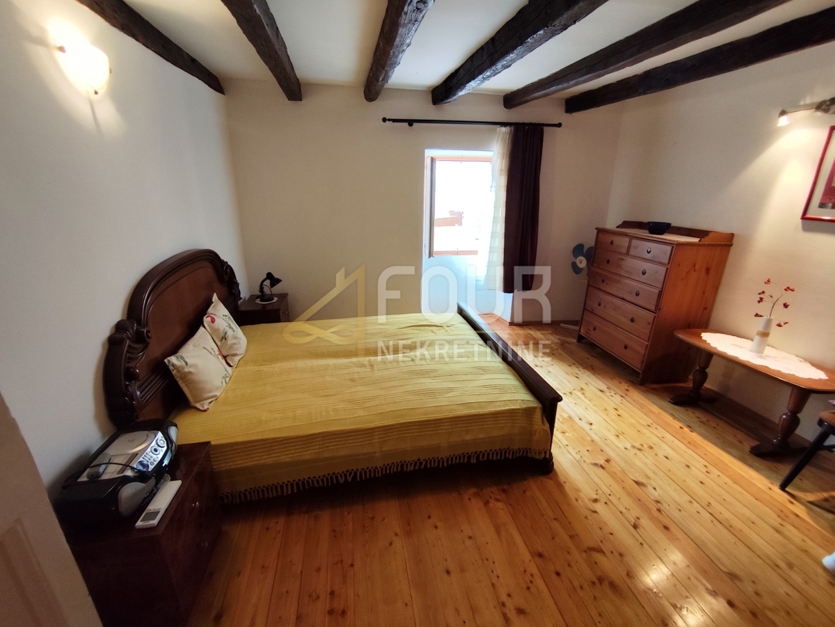 Hiša Marčana, 198m2