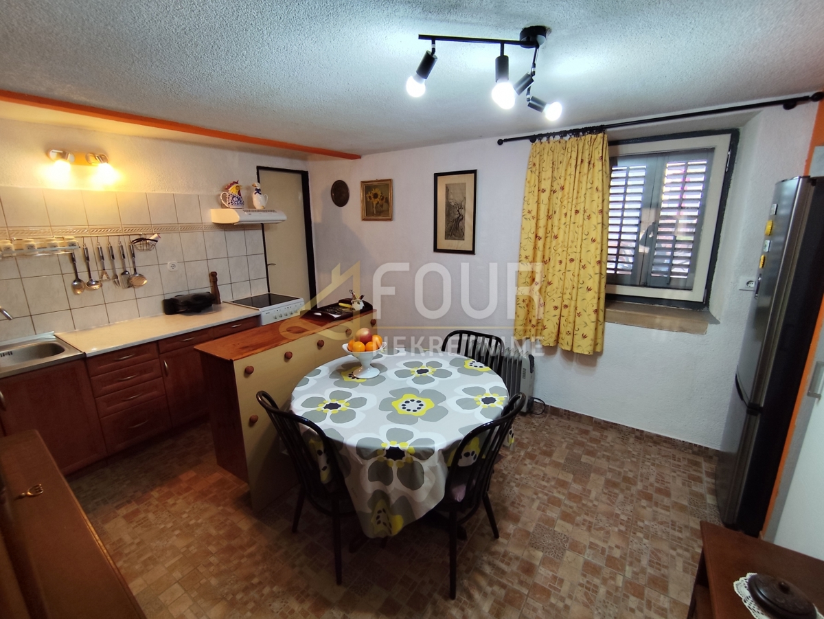 Hiša Marčana, 198m2