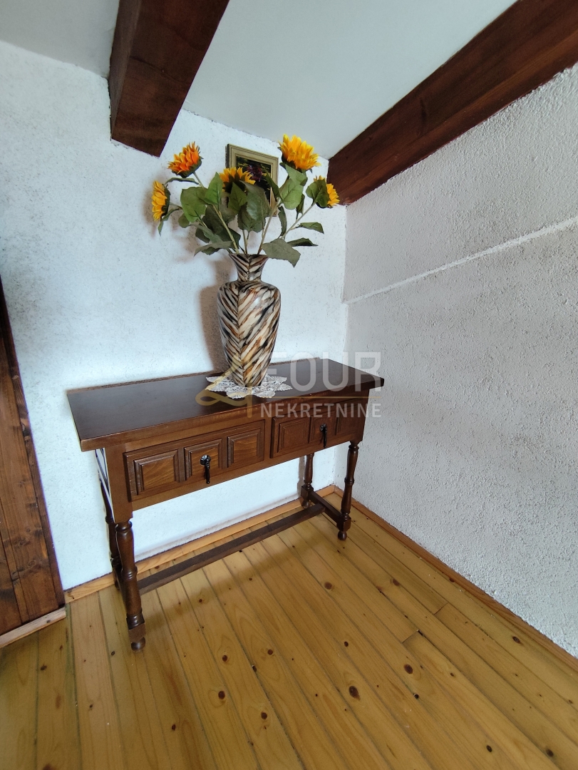 Hiša Marčana, 198m2