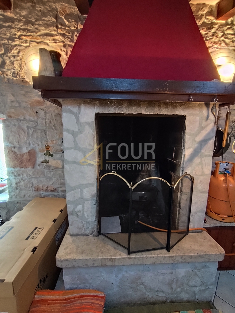 Hiša Marčana, 198m2