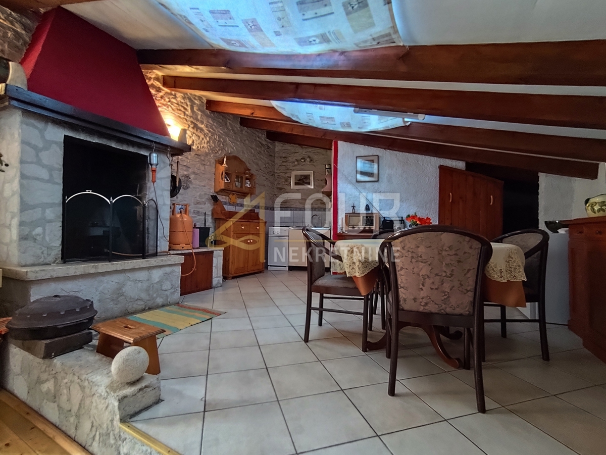 Hiša Marčana, 198m2