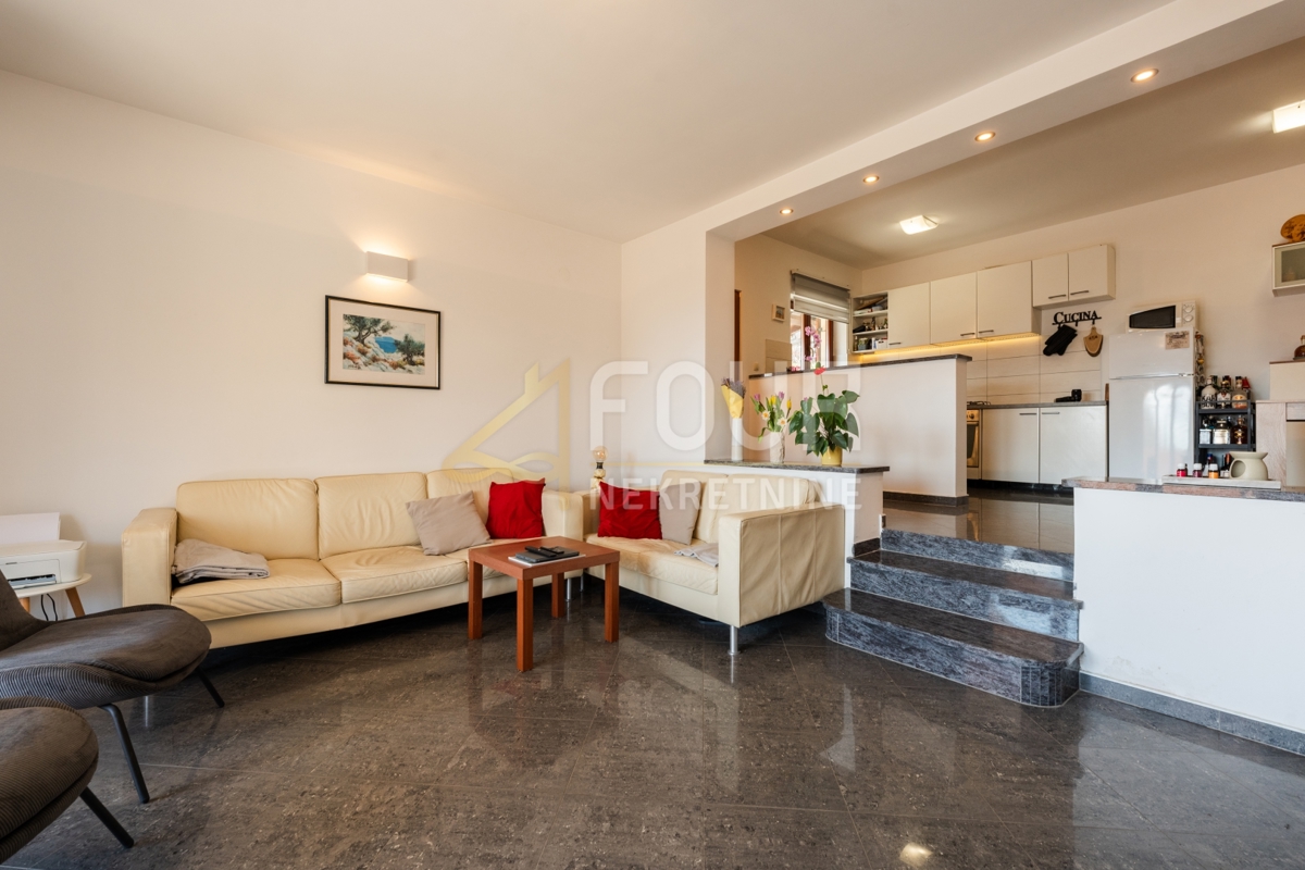 Hiša Veprinac, Opatija - Okolica, 400m2