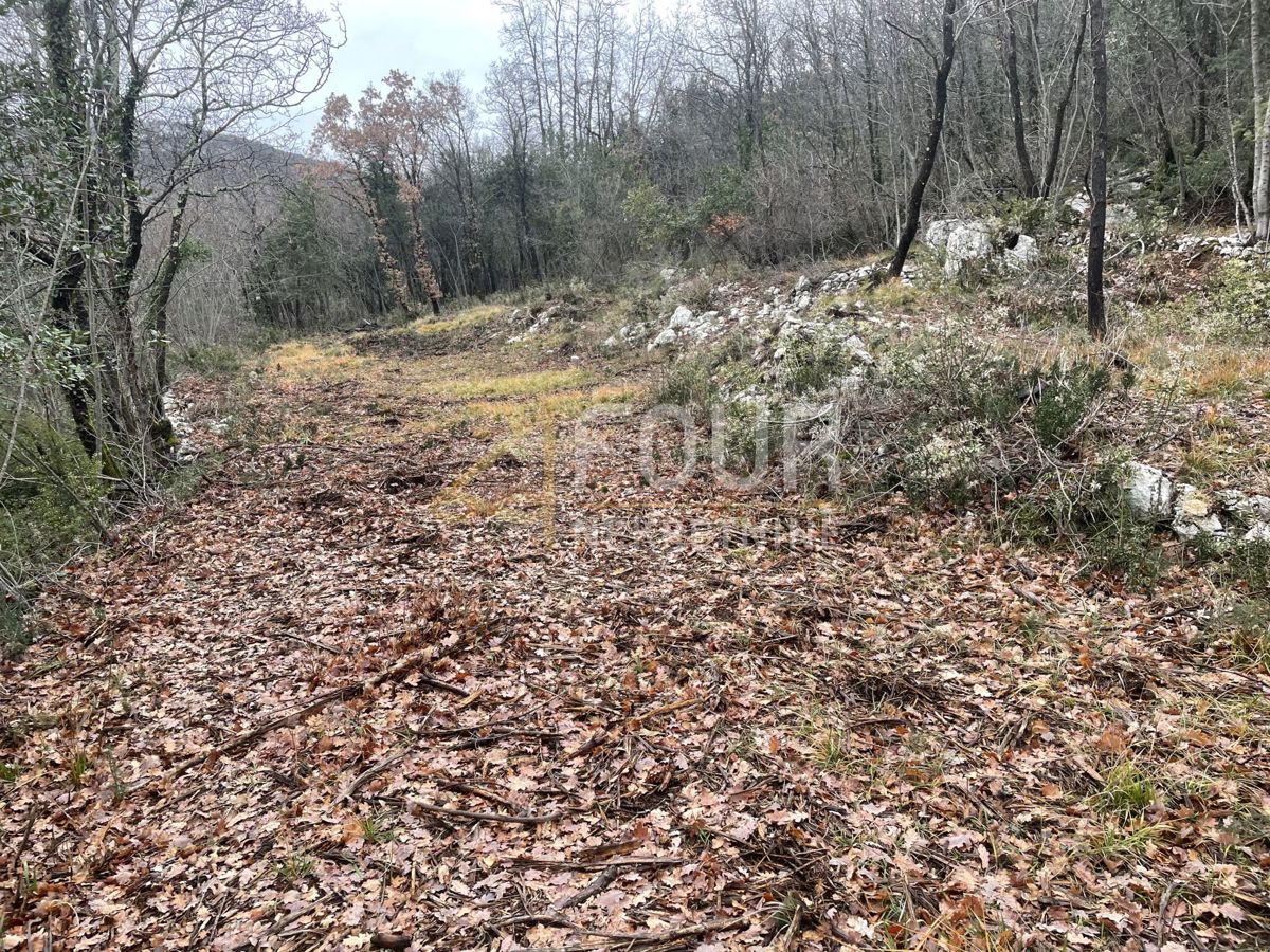 Zemljišče Brseč, Mošćenička Draga, 1.590m2