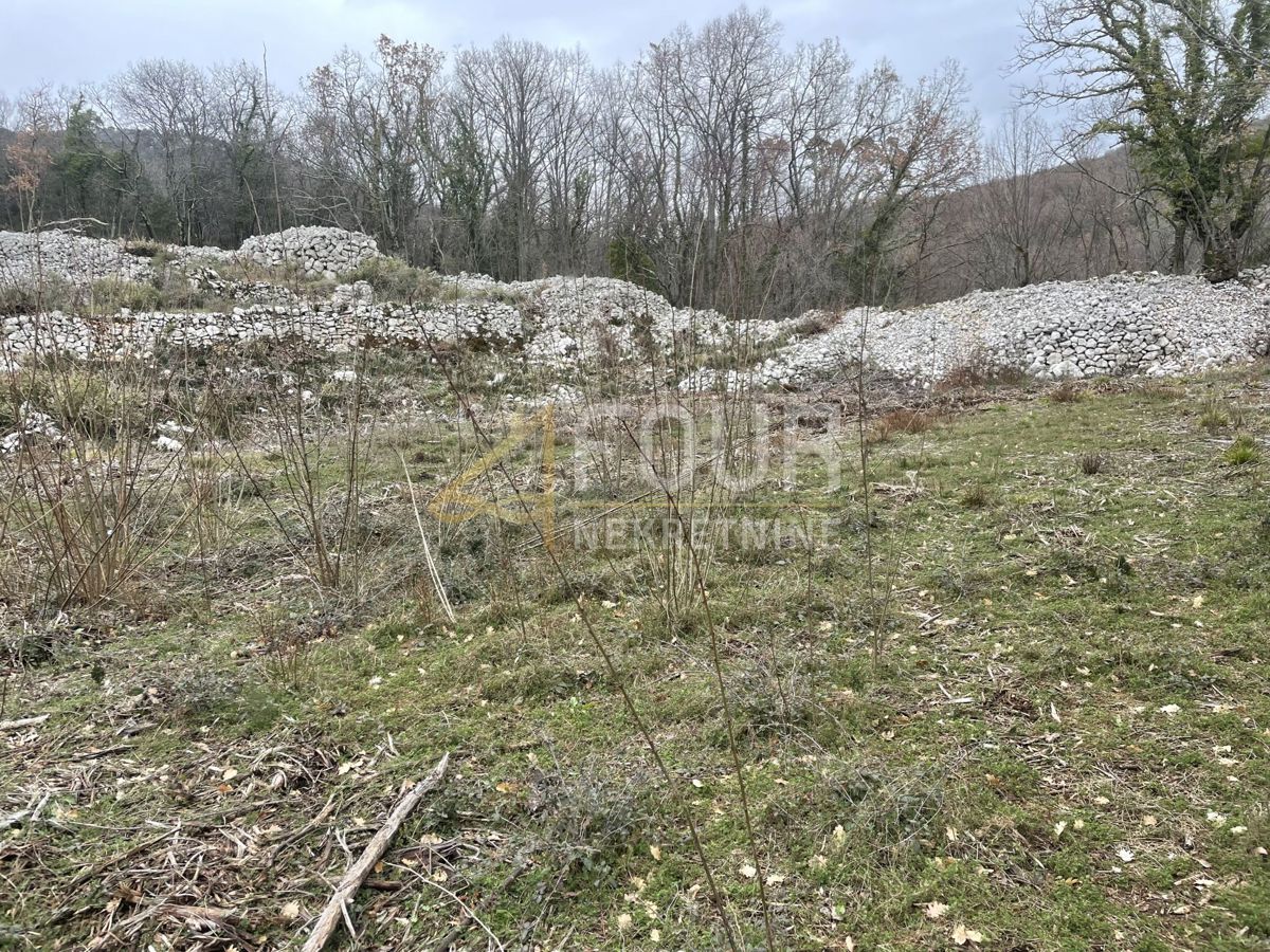 Zemljišče Brseč, Mošćenička Draga, 1.590m2