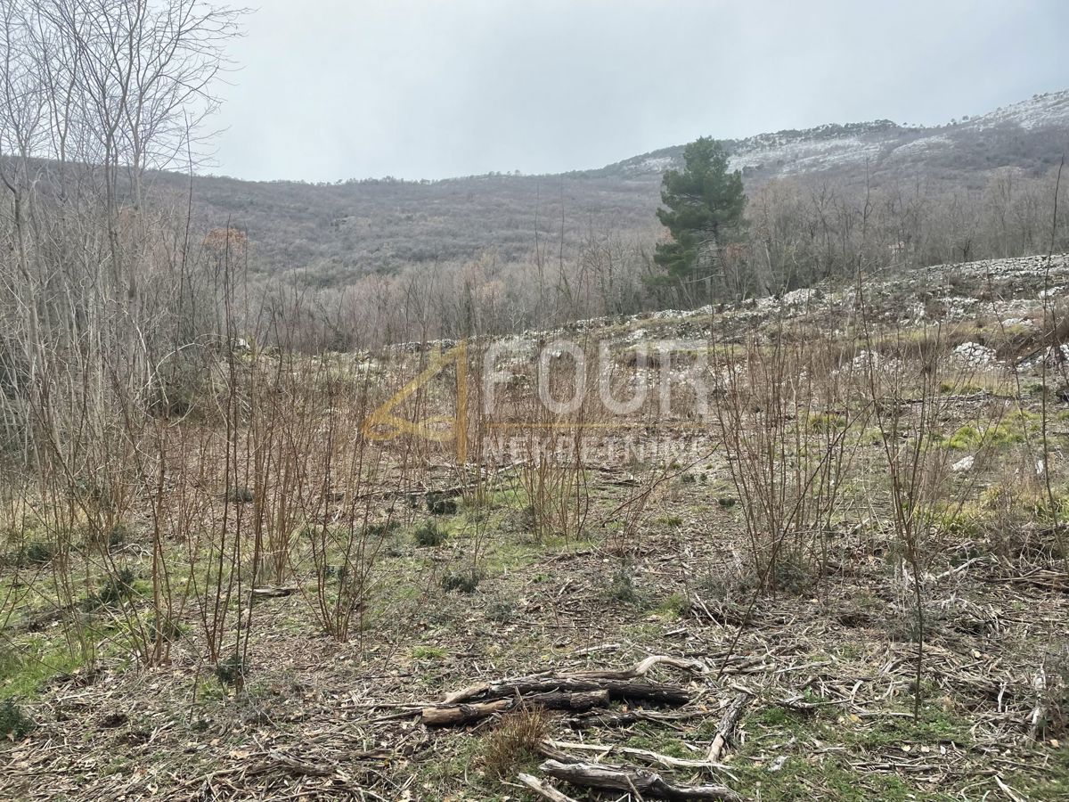 Zemljišče Brseč, Mošćenička Draga, 1.590m2