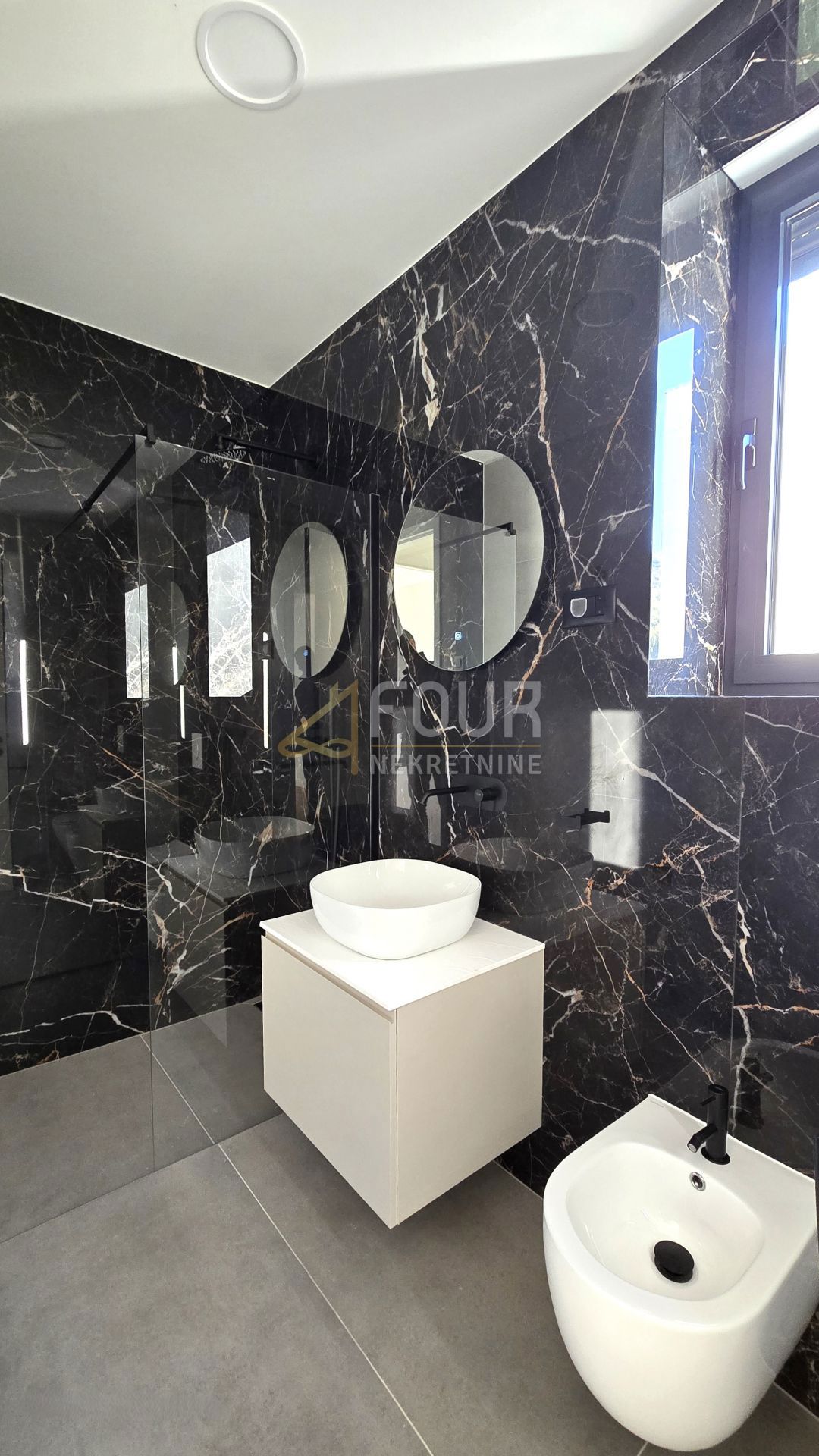 Stanovanje Opatija - Centar, Opatija, 181m2
