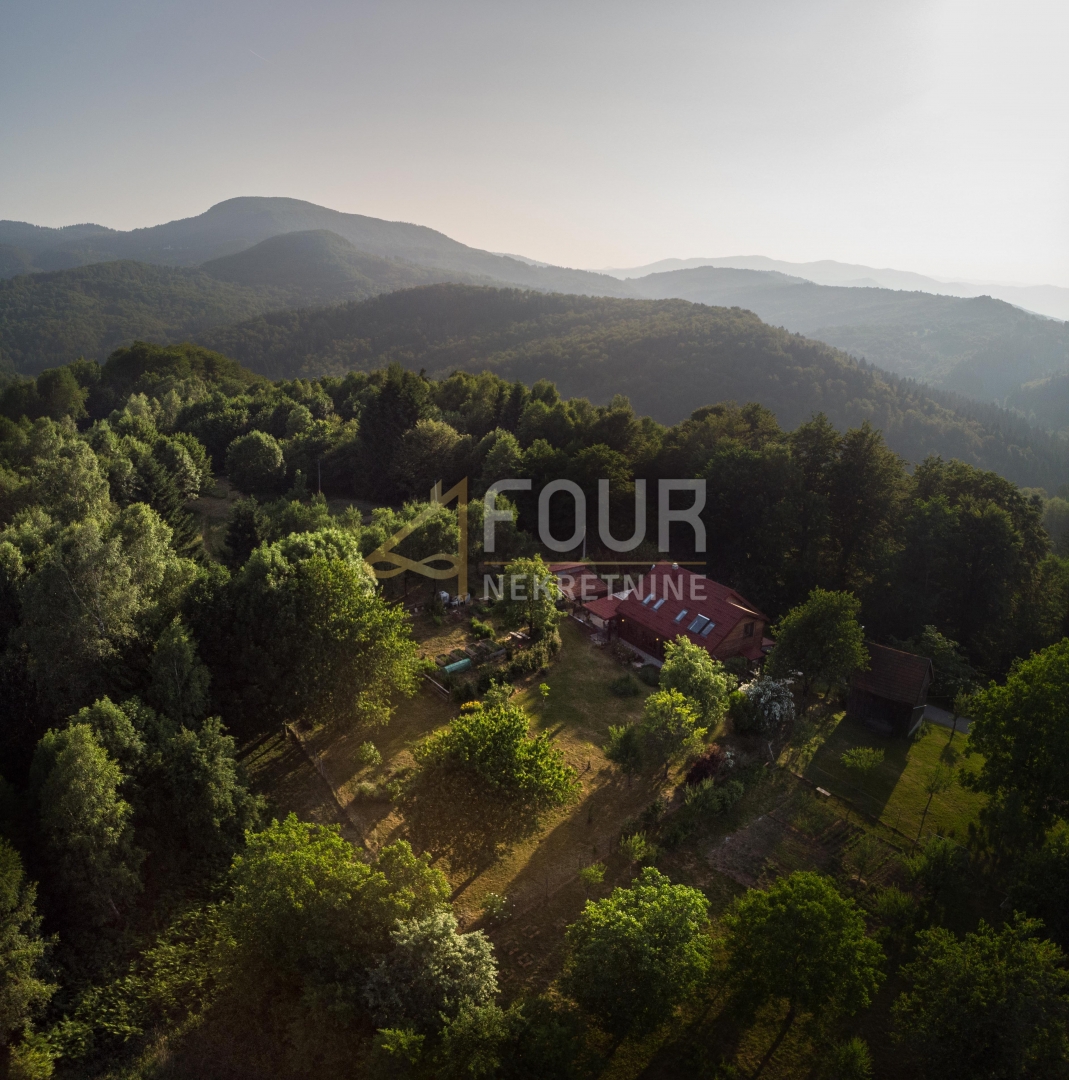 Hiša Brod Moravice, 330m2