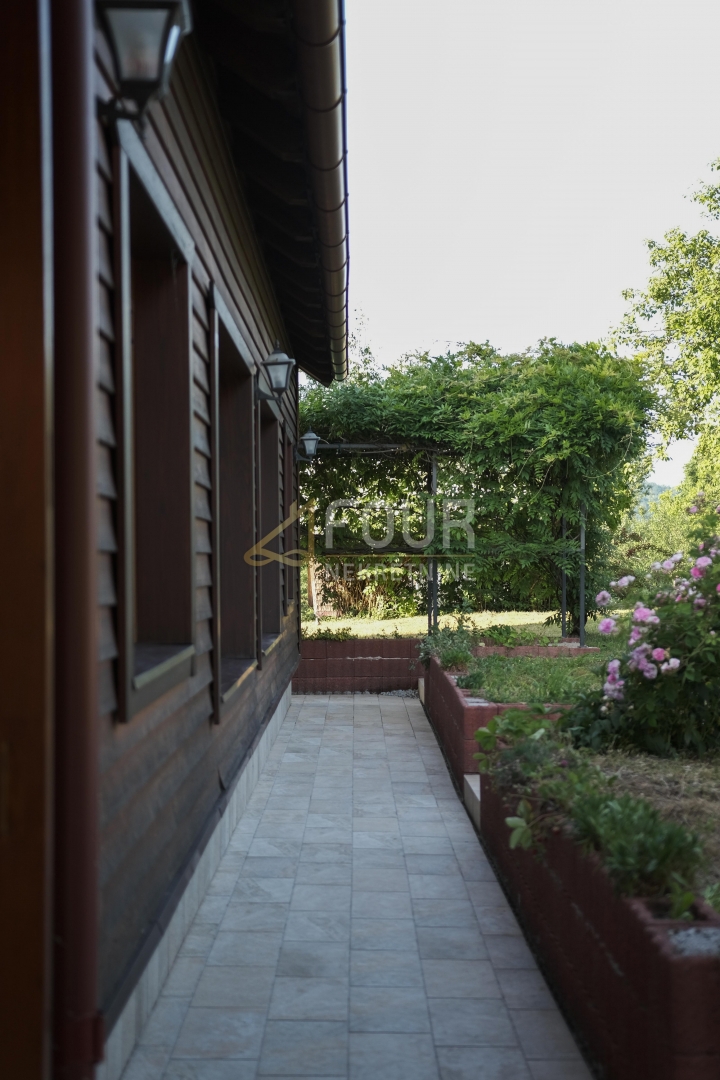 Hiša Brod Moravice, 330m2