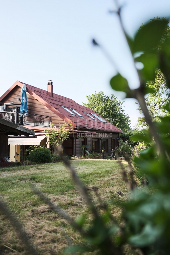 Hiša Brod Moravice, 330m2