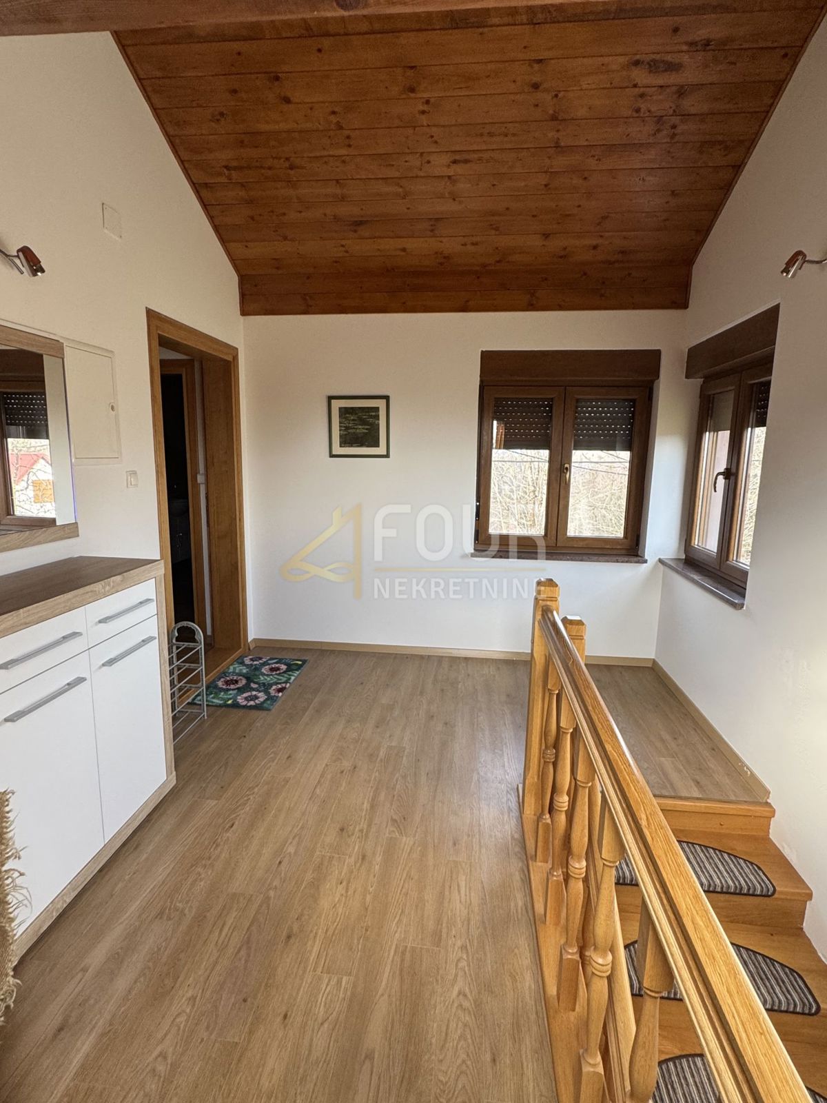 Hiša Brod Moravice, 330m2
