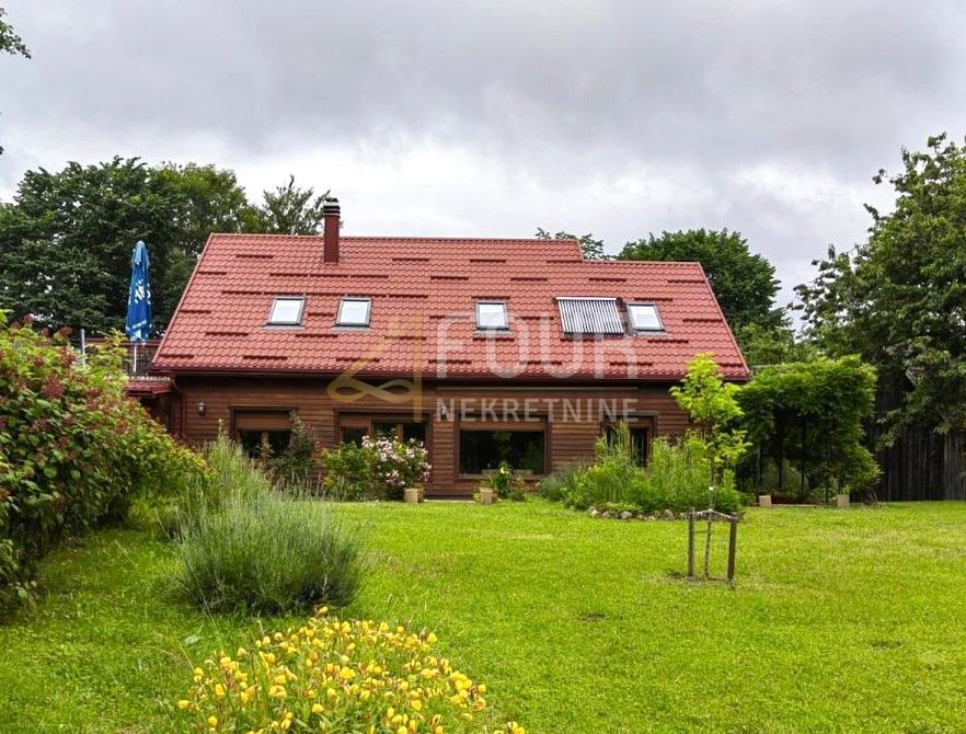 Hiša Brod Moravice, 330m2