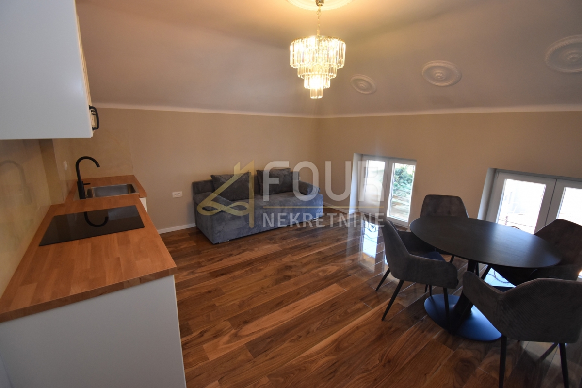 Stanovanje Opatija - Centar, Opatija, 89,26m2